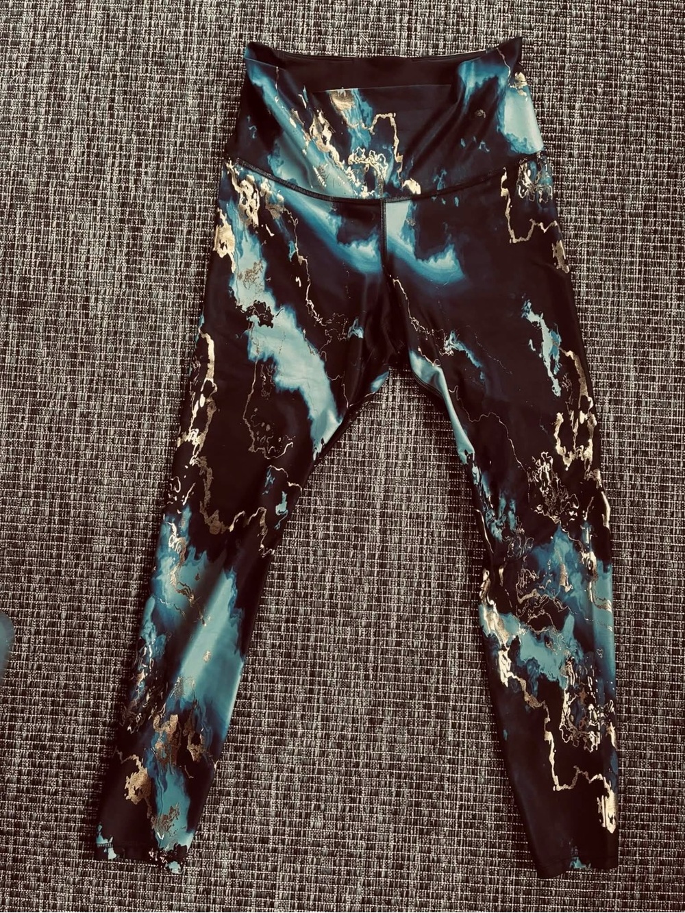 Old Navy Xtra High rise Powersoft Go Dry Leggings
